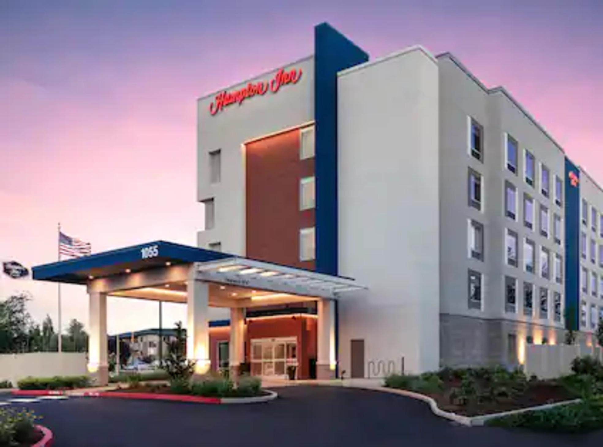 Hampton Inn Bellingham Airport, Wa Экстерьер фото